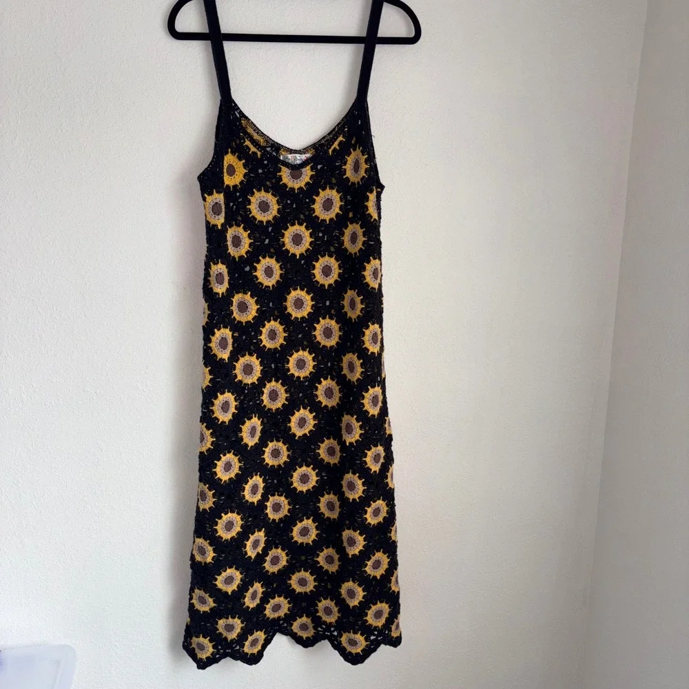 India Boutique Crochet Sunflower Midi Dress small Black Boho Festival Knit - Picture 2 of 9
